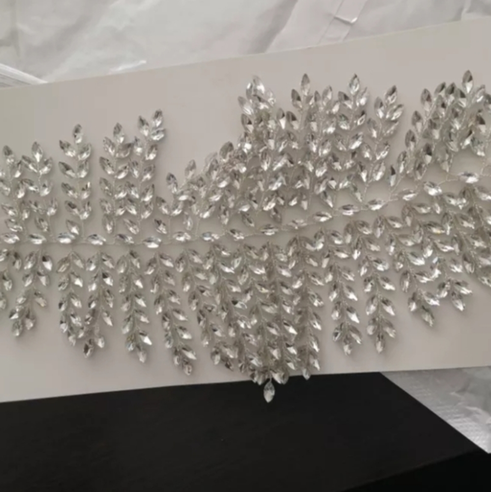 Rhinestone bridal wedding pageant prom hair pin - Picture 8 of 10